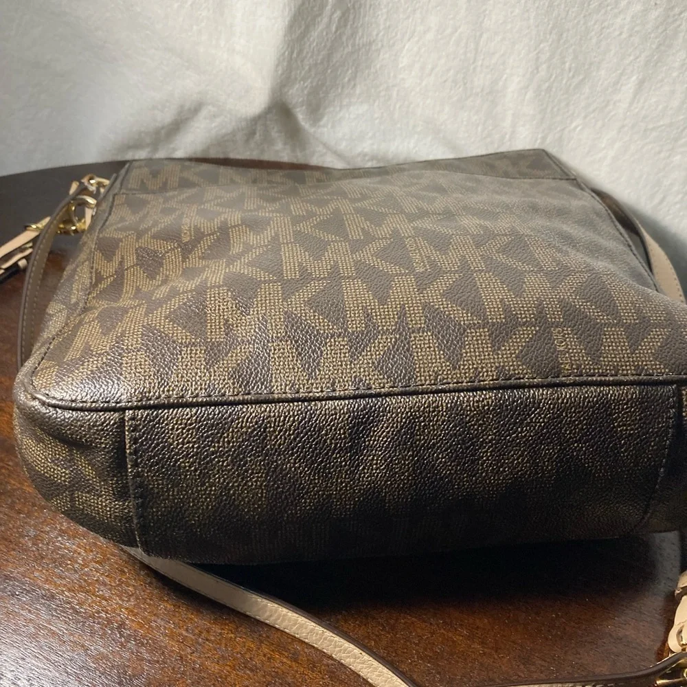 Michael Kors Brown Crossbody Bag